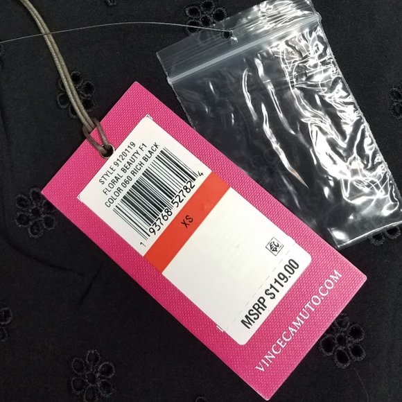 Vince Camuto Long Sleeve Split Neck Embroidered Black Blouse - Picture 10 of 10